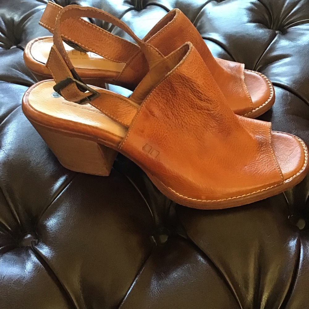 Bed Stu brown leather sandals Sz 9